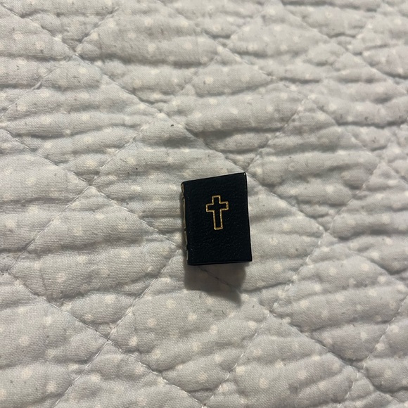 Other - Barbara Raheb Holy Bible